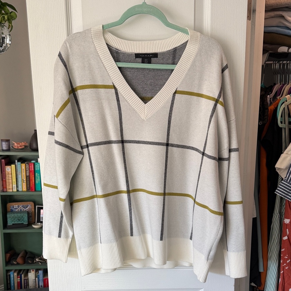 Tahari V-Neck Sweater in White, Gray, and Yellow